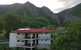 Enastron Hotel